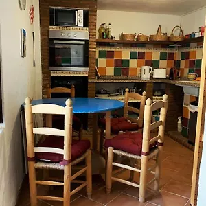 Casa Sin Numero, An Authentic Сasa de vacaciones Comares