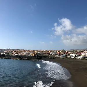 Apartment En Primera Linea Playa, La Garita